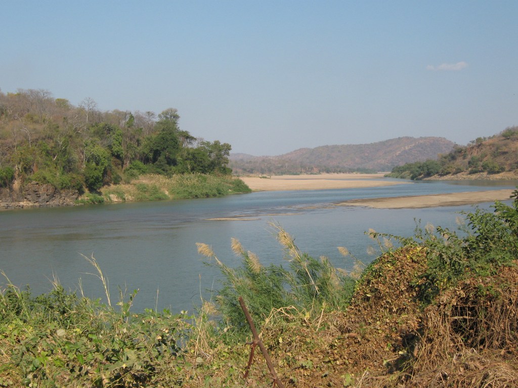 Luangwa River, by M Noffke.